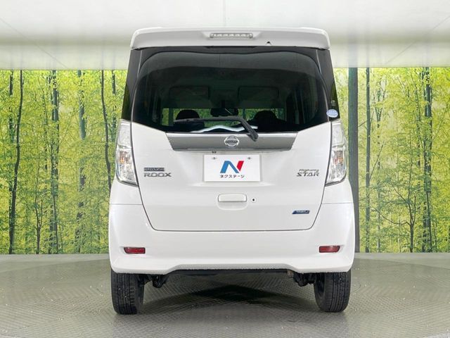 NISSAN DAYZ ROOX 2014