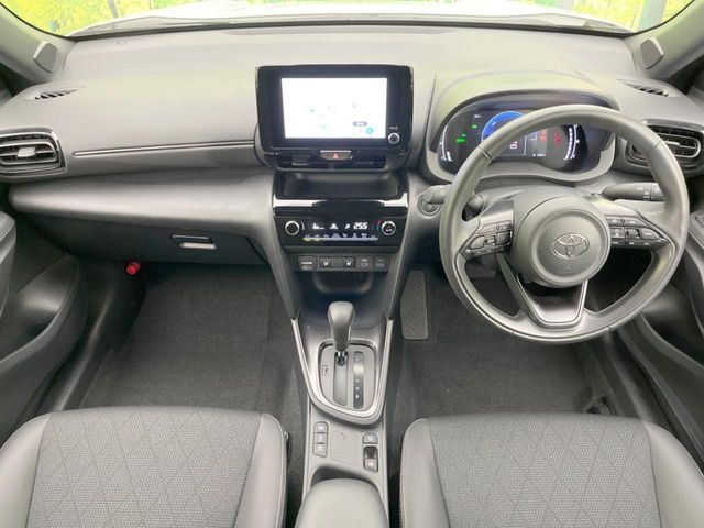 TOYOTA YARIS CROSS HYBRID 2025