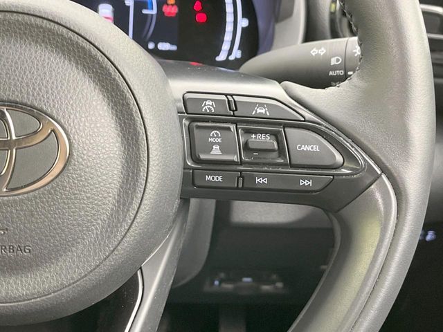 TOYOTA YARIS CROSS HYBRID 2025