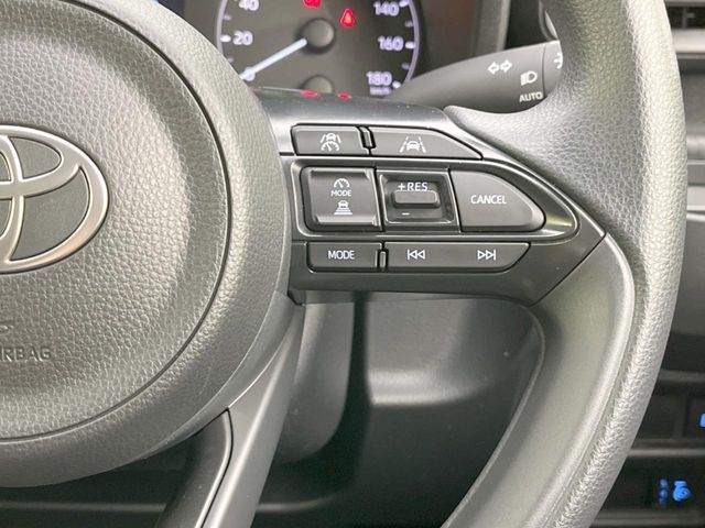 TOYOTA SIENTA HYBRID 2025