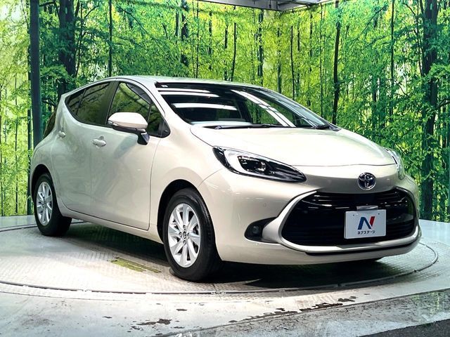 TOYOTA AQUA 2023