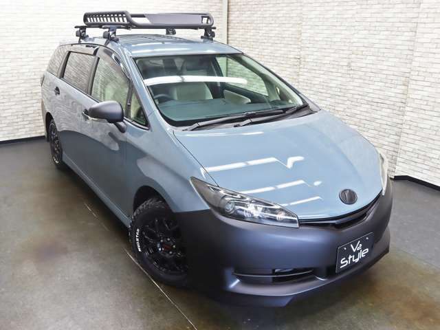 TOYOTA WISH 2012