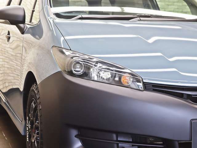 TOYOTA WISH 2012
