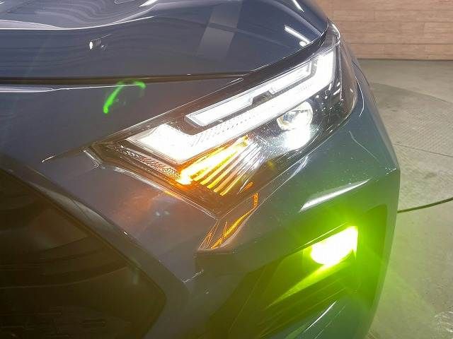 TOYOTA RAV4 HYBRID 4WD 2022