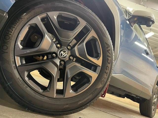 TOYOTA RAV4 HYBRID 4WD 2022