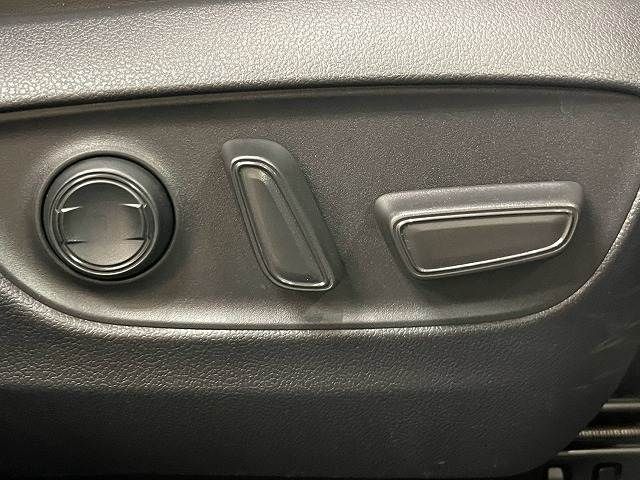 TOYOTA RAV4 HYBRID 4WD 2022