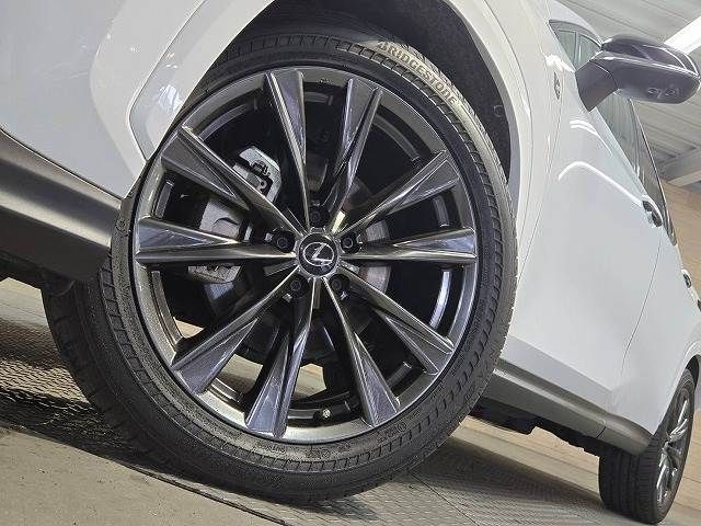 TOYOTA LEXUS NX350h 2023