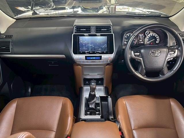 TOYOTA LANDCRUISER PRADO 2021