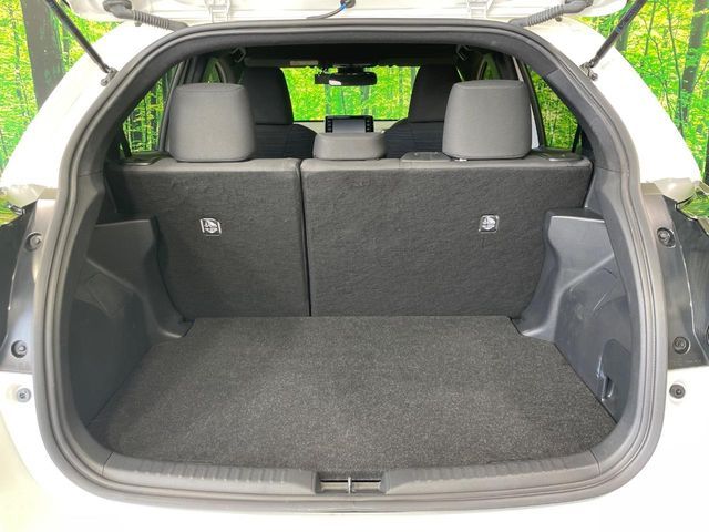 TOYOTA YARIS HYBRID 2020