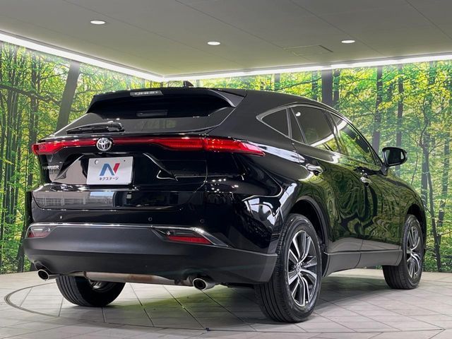 TOYOTA HARRIER 2WD 2022