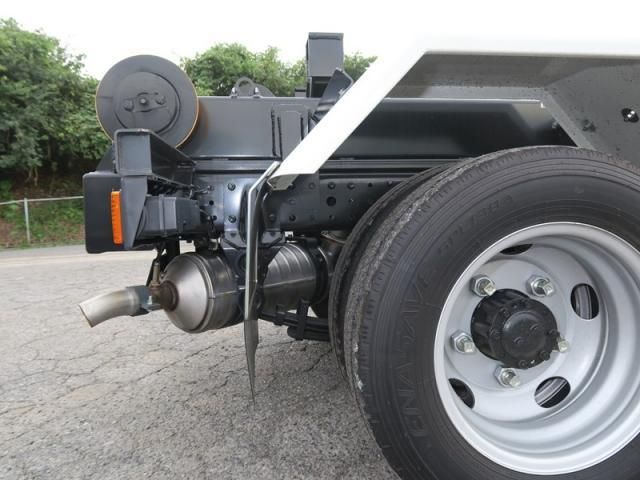 MITSUBISHI CANTER 2024