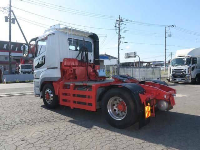 MITSUBISHI FUSOU SUPER GREAT 2018