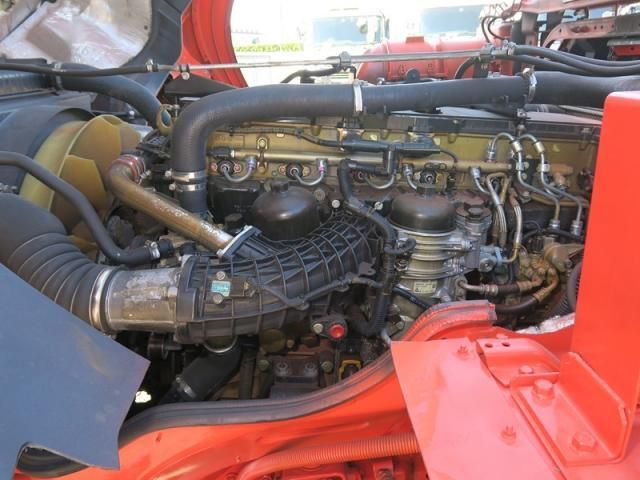 MITSUBISHI FUSOU SUPER GREAT 2018