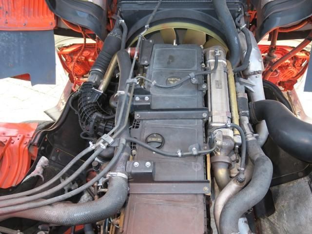 MITSUBISHI FUSOU SUPER GREAT 2018