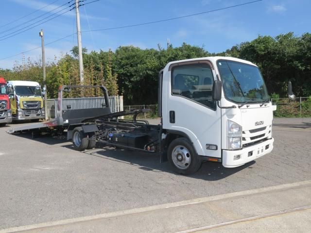 ISUZU ELF 2021