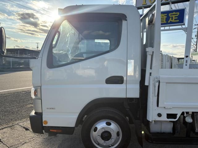 MITSUBISHI CANTER 2013