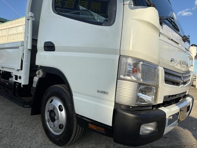 MITSUBISHI CANTER 2013