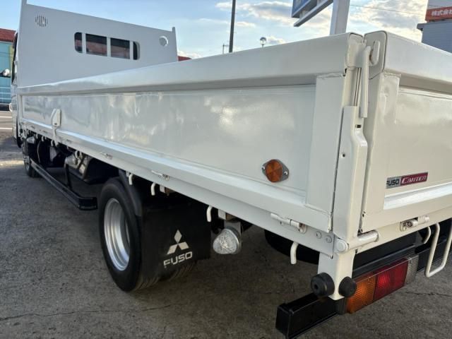 MITSUBISHI CANTER 2013