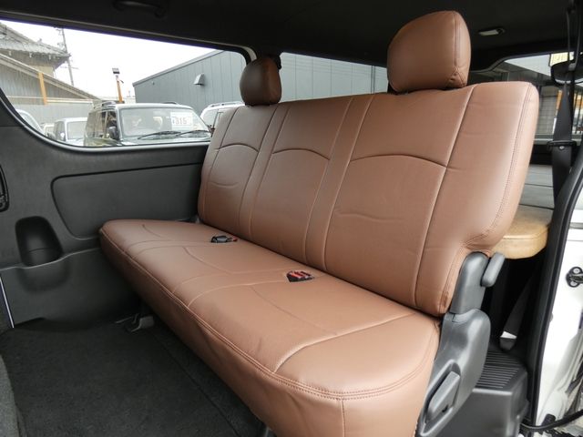 TOYOTA HIACE van 2WD 2019