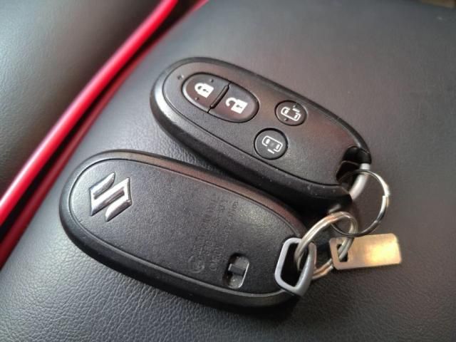 SUZUKI PALETTE SW 2013