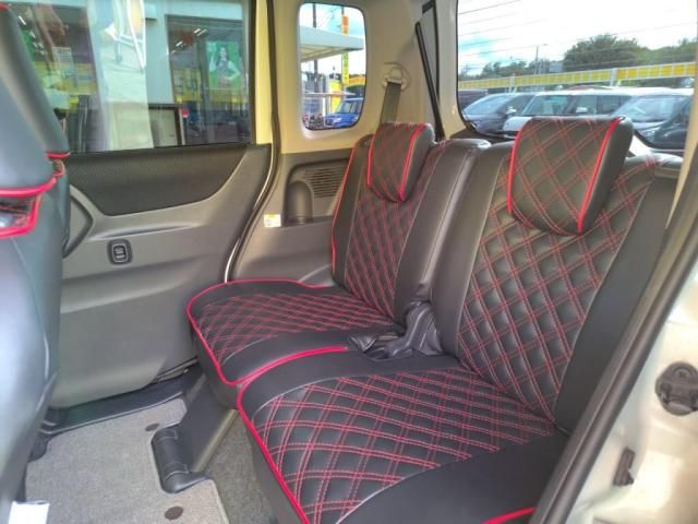 SUZUKI PALETTE SW 2013