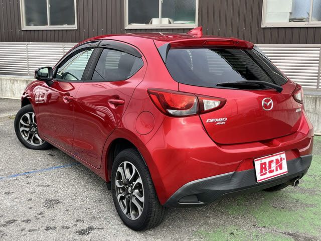 MAZDA DEMIO 4WD 2016