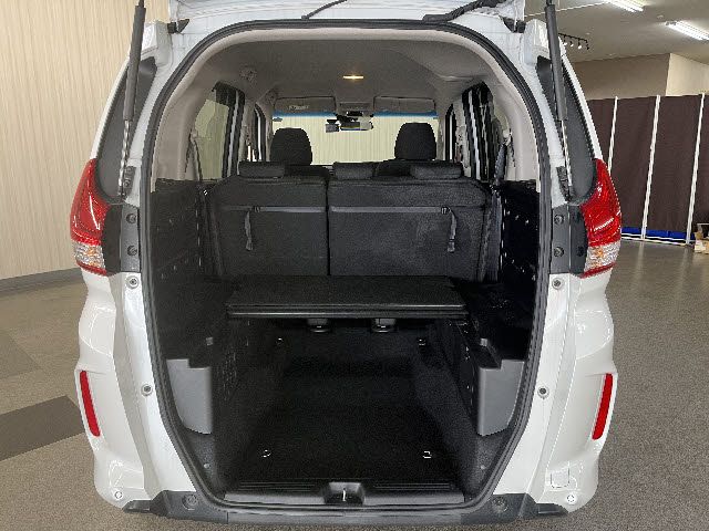 HONDA FREED plus HYBRID 2024