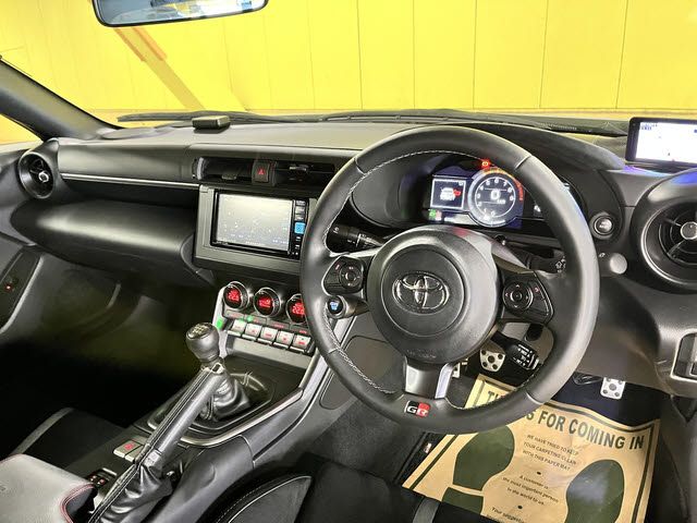 TOYOTA GR86 2023