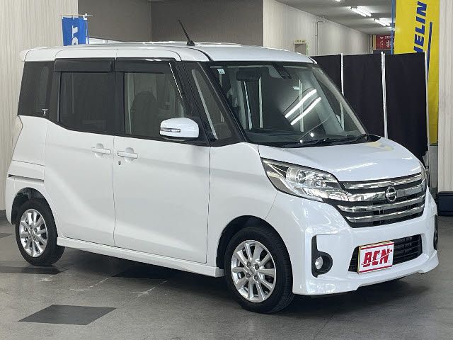 NISSAN DAYZ ROOX 2015