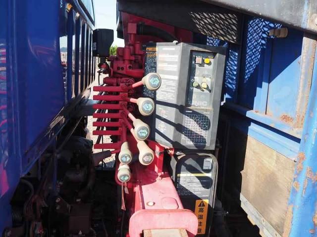 MITSUBISHI CANTER 2006