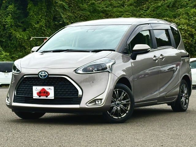 TOYOTA SIENTA HYBRID 2020