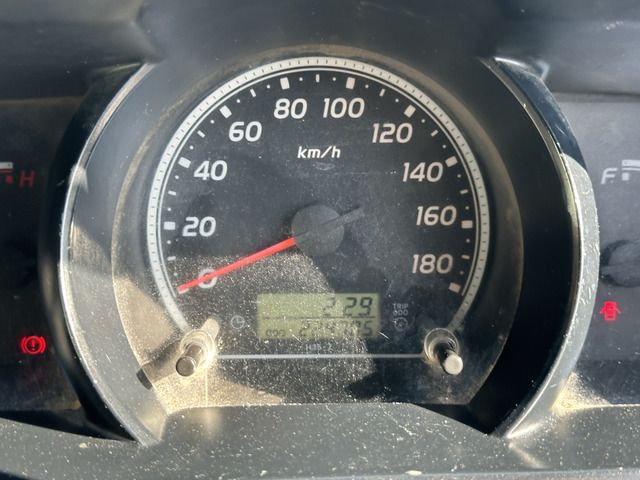 TOYOTA HIACE van 2WD 2009