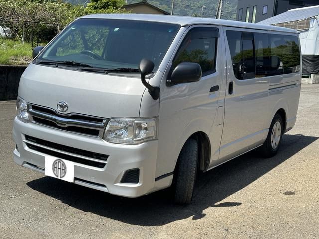 TOYOTA HIACE van 2WD 2013