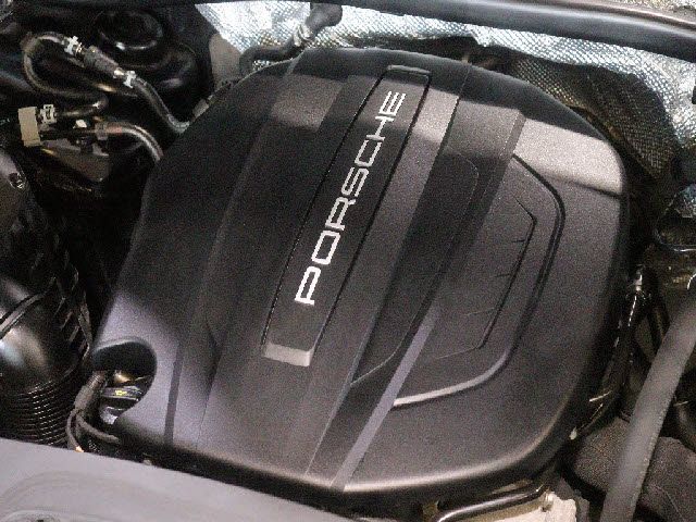 PORSCHE PORSCHE Macan 2018