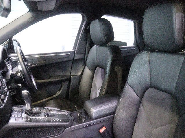 PORSCHE PORSCHE Macan 2018
