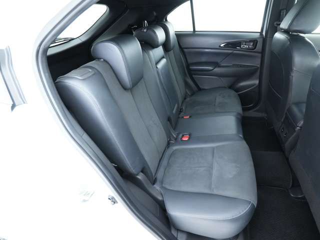 MITSUBISHI ECLIPSE CROSS 4WD 2024