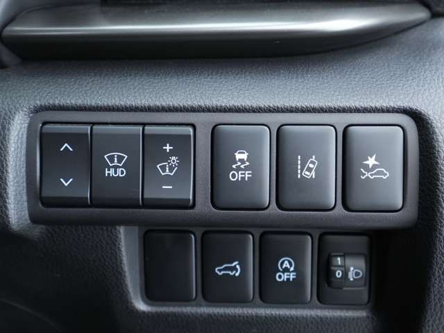 MITSUBISHI ECLIPSE CROSS 4WD 2024