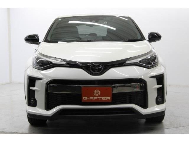 TOYOTA C-HR 2019