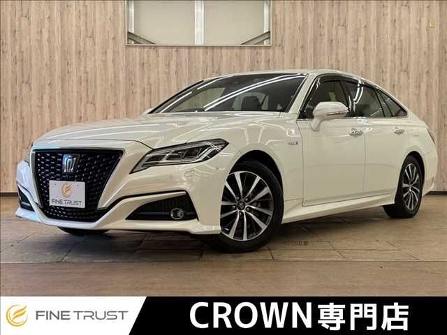 TOYOTA CROWN sedan hybrid 2019