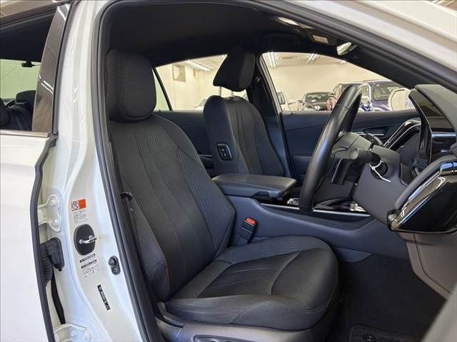 TOYOTA CROWN sedan hybrid 2019