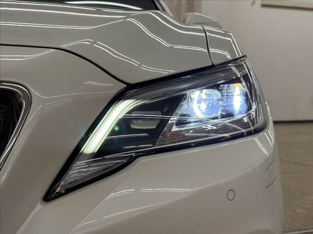 TOYOTA CROWN sedan hybrid 2019