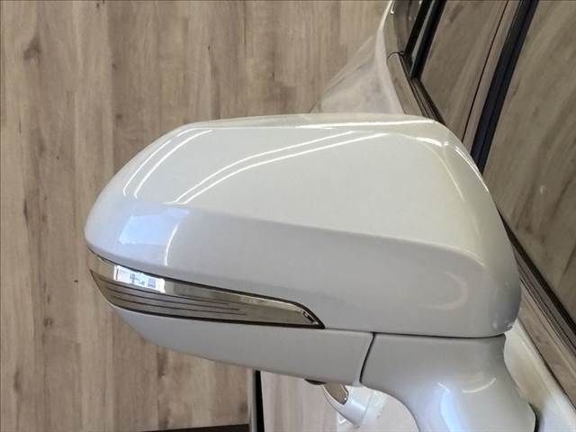 TOYOTA CROWN sedan hybrid 2019