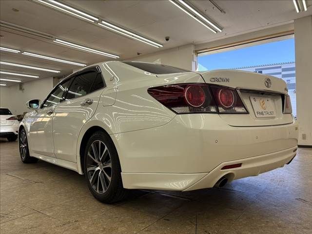 TOYOTA CROWN sedan 2017