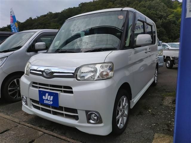 DAIHATSU TANTO 2012