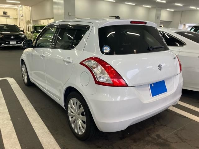 SUZUKI SWIFT 2011
