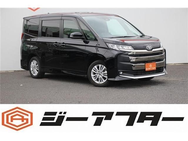 TOYOTA NOAH 2023