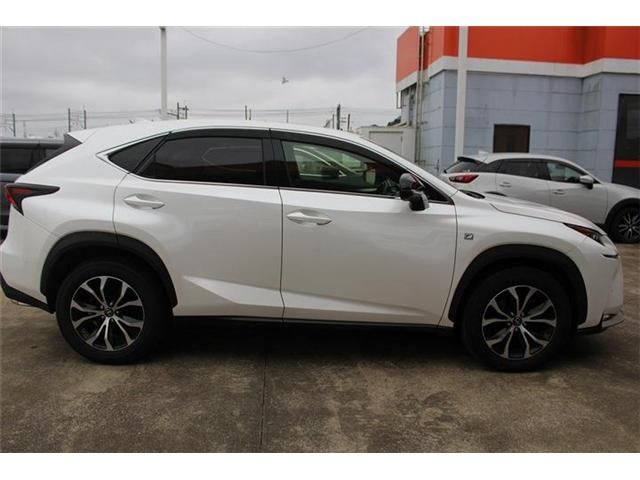 TOYOTA LEXUS NX200t 2014