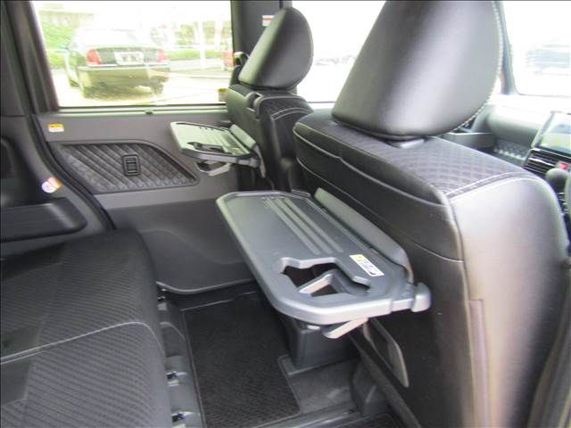 DAIHATSU TANTO CUSTOM 2020