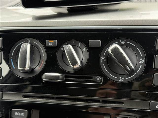 VOLKSWAGEN VOLKSWAGEN up! 2012