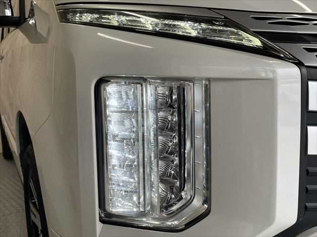 MITSUBISHI DELICA D:5 4WD 2019